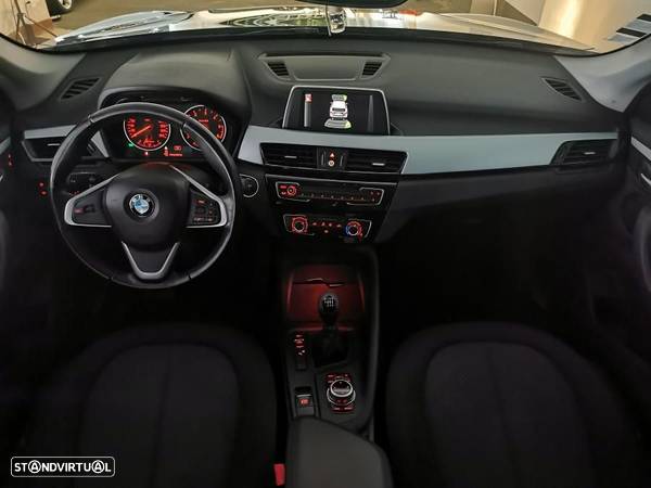 BMW X1 16 d sDrive Advantage - 29