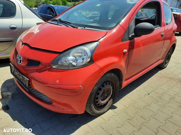 Piese Dezmembrez Toyota Aygo Tel.0745 93 22 98 - 2