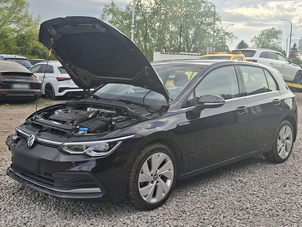 Volkswagen Golf VIII 1.5 eTSI EVO Style DSG 2023