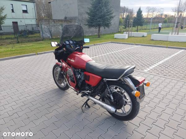 Moto Guzzi 1000 SP - 4