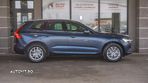 Volvo XC 60 D4 AWD Momentum - 4