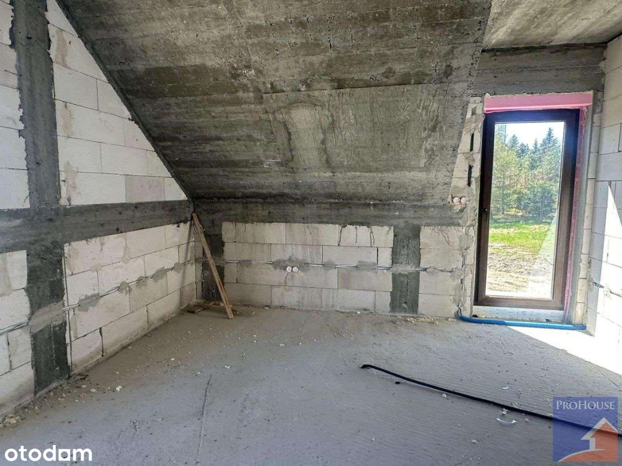 Nowy dom jednorodzinny z dużą działką-14