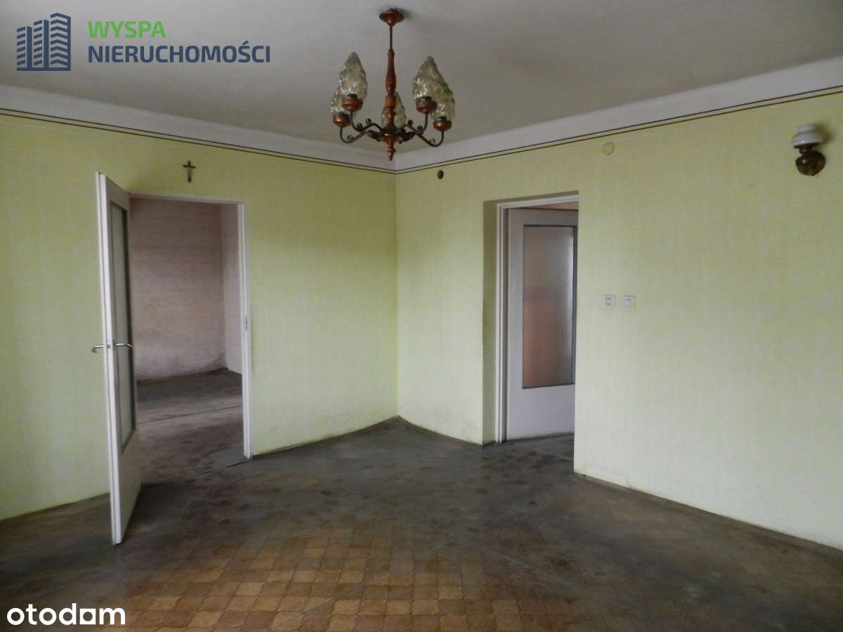 Dom wolnostojący z dużym budynkiem gospodarczym. - Pełny obrazek: 4/9