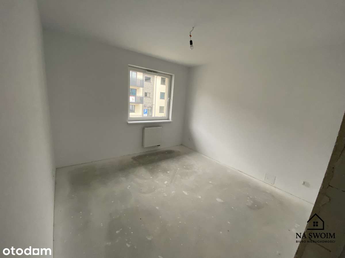 Nowoczesny dom z ogródkiem i garażem – 4 sypialnie-9