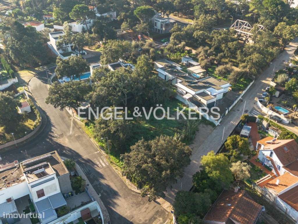 Terreno em Sesimbra - 260m² com Projeto Habitacional Aprovado - Grande imagem: 3/29