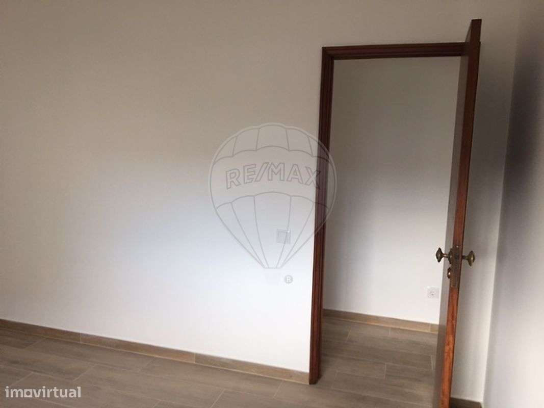 Moradia T2 para arrendamento - Grande imagem: 5/11