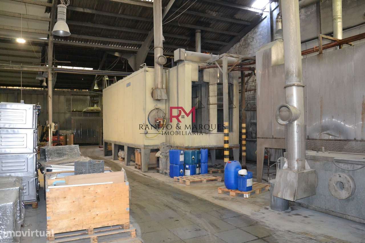 ARMAZÉM INDUSTRIAL COM 4.040M2 | RIO TINTO, GONDOMAR-11