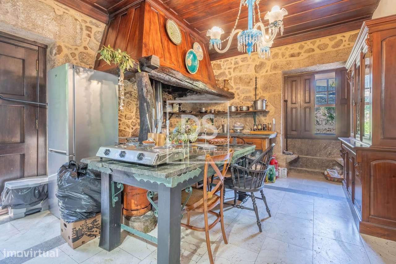 Quinta de Santo António – Propriedade Histórica com Potencial Único em-15