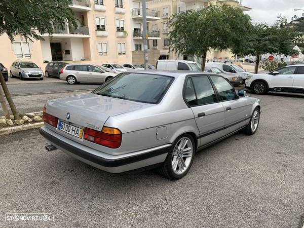 BMW 730 i V8 - 4