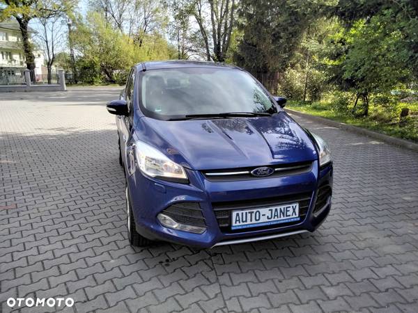 Ford Kuga 1.5 EcoBoost 2x4 Trend - 3