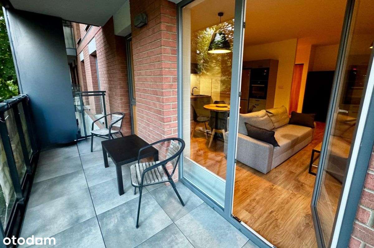 Stare Miasto, ul. Rakowicka, 2-pok, 52 m2 + balkon