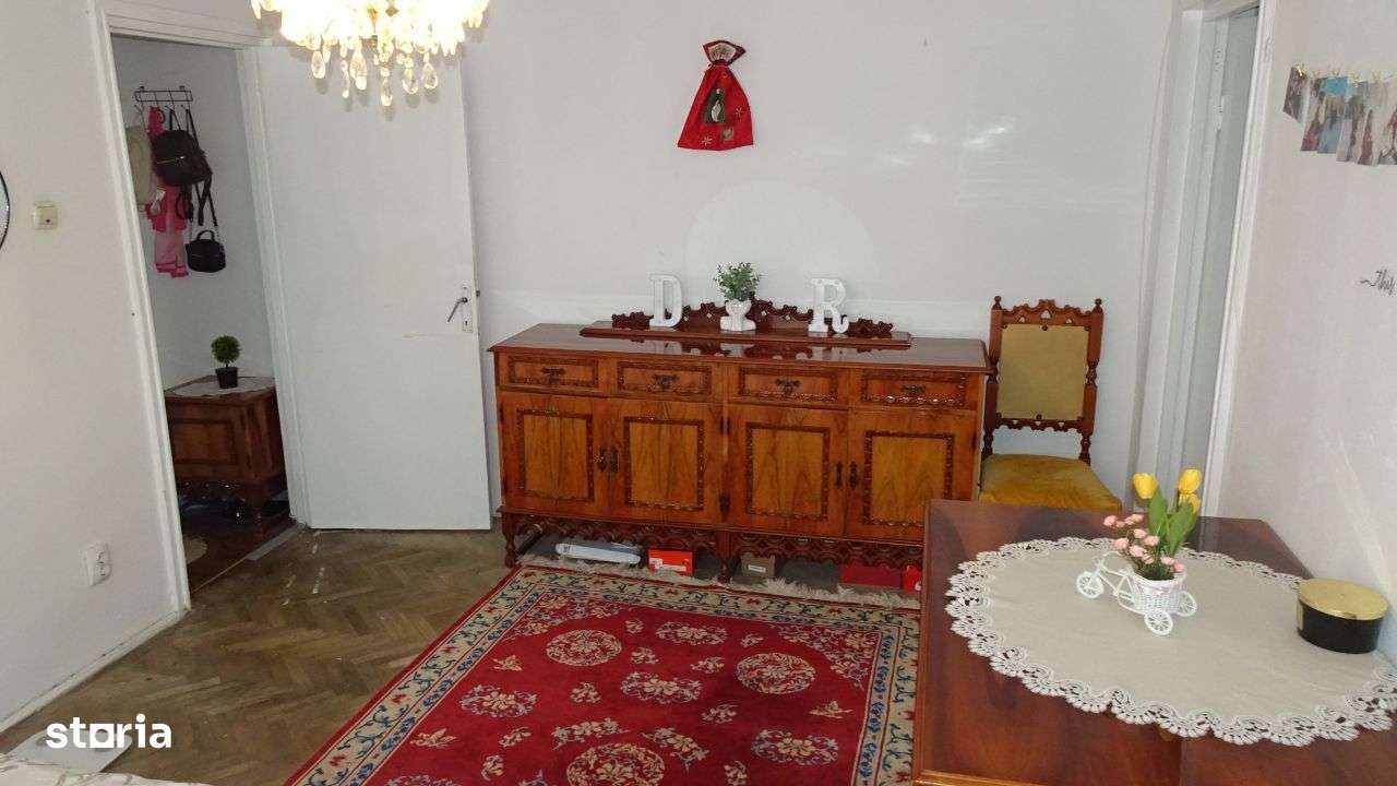 Vand apartament cu 2 camere in Deva, zona ultracentrala (Piata), 49 mp - Imagine principală: 3/14