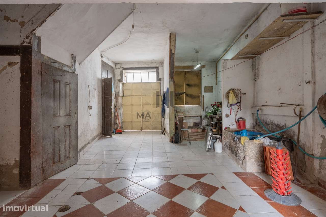 Prédio Centro Lamego | Zona Histórica | Garagem Fechada - Grande imagem: 5/25