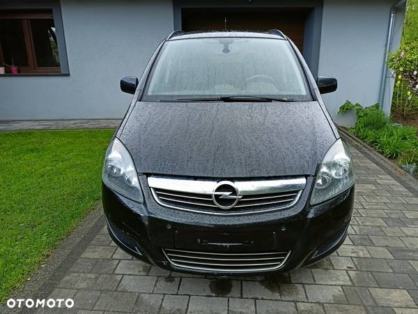 Opel Zafira 1.7 CDTI Cosmo - 17