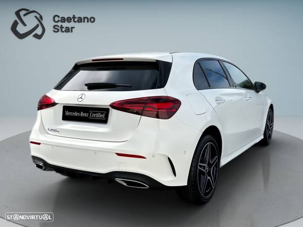 Mercedes-Benz A 250 e AMG Line - 7