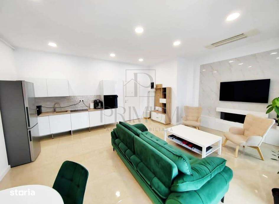 TORONTAL - PENTHOUSE - LIFT - 4 CAMERE - 2 BAI - 2 BALCOANE - INCALZIR-1