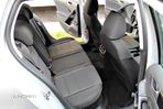 Volkswagen Golf 2.0 TDI DPF Comfortline - 17