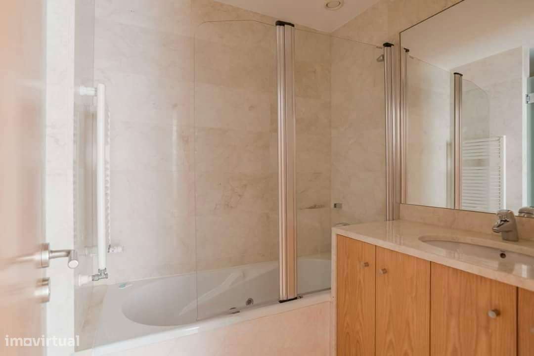 Excelente Apartamento T2 Duplex-10