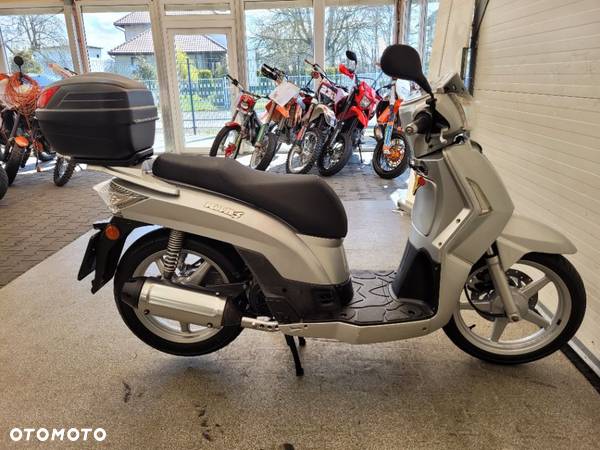 Kymco People - 28