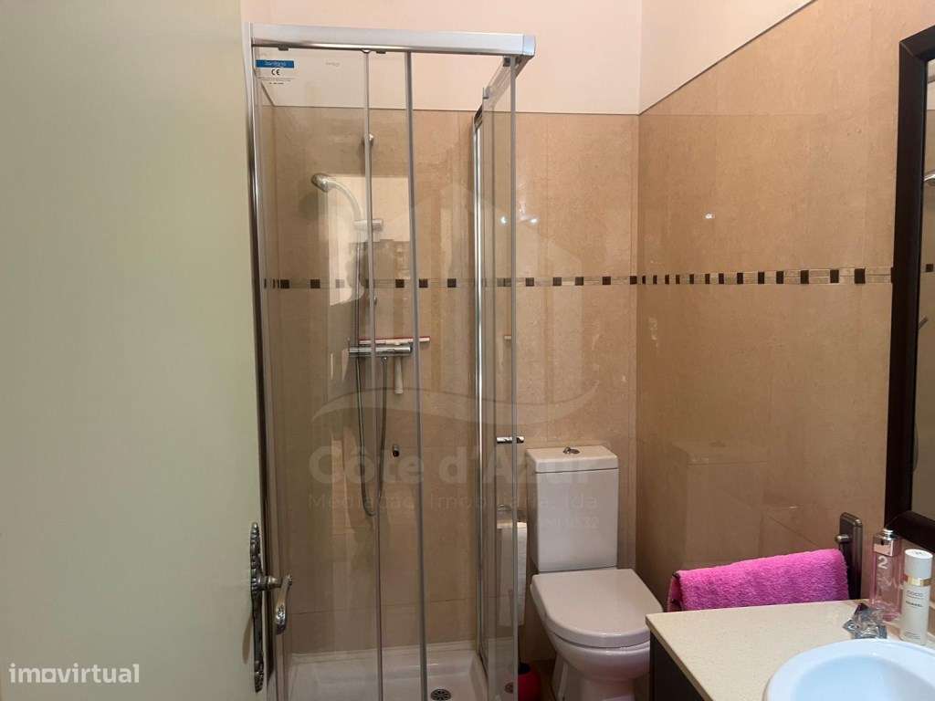 Moradia com 7 Assoalhadas , garagem e com terreno de 1.000 m2 zona ...-24