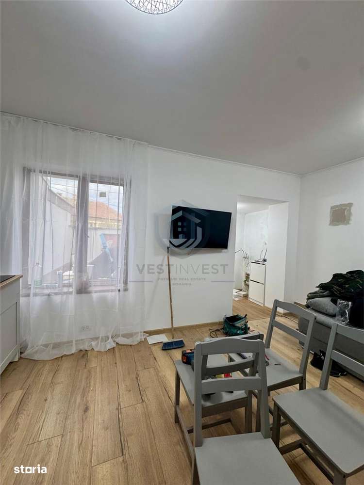 Apartament 3 camere, la curte - Imagine principală: 4/9