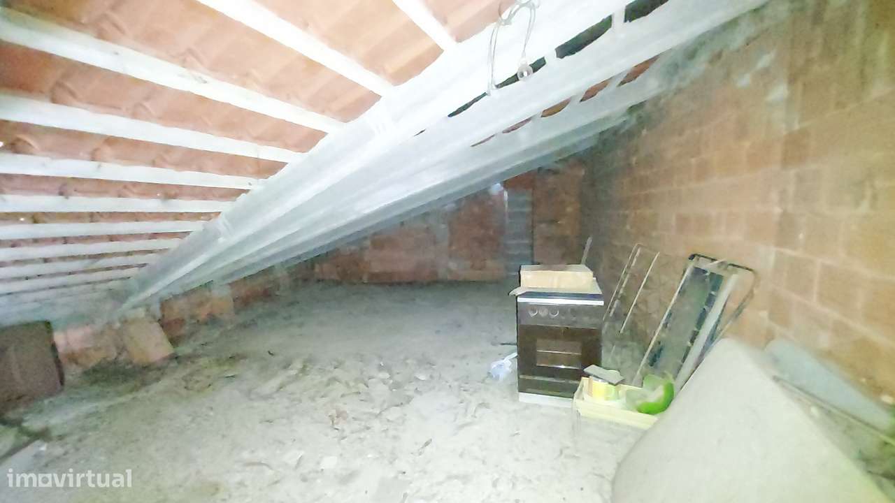 Apartamento T3 c/ garagem - centro de São Mamede - Próximo de Fátima-21