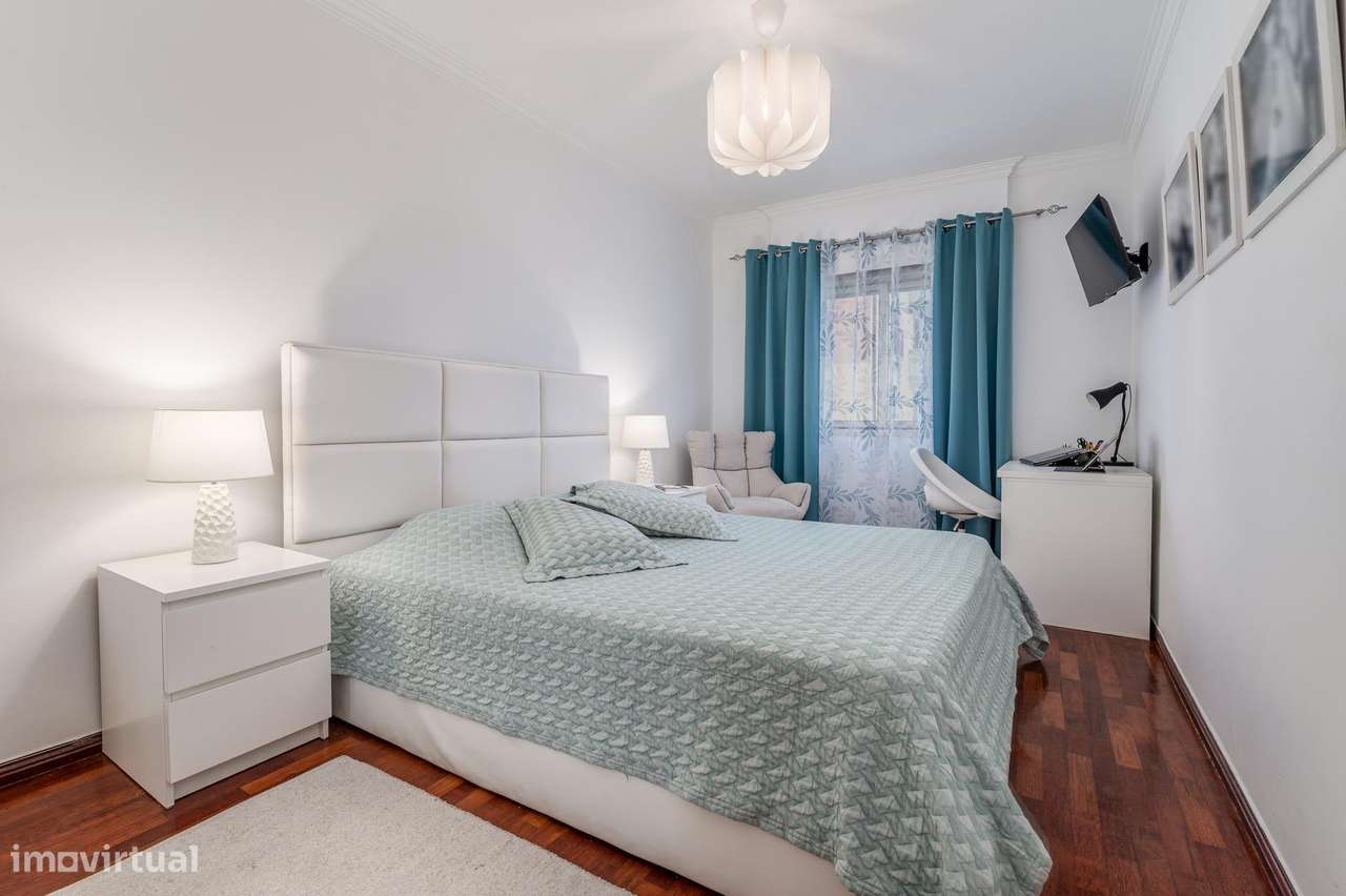 T2 em São Domingos de Rana remodelado - Grande imagem: 4/24