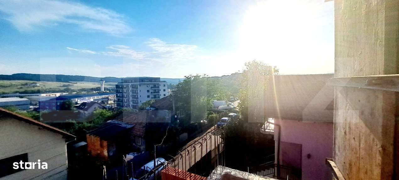 Casa tip duplex, 4camere, 153mp util ,teren 250mp,situat in Dambul Rot - Imagine principală: 4/14