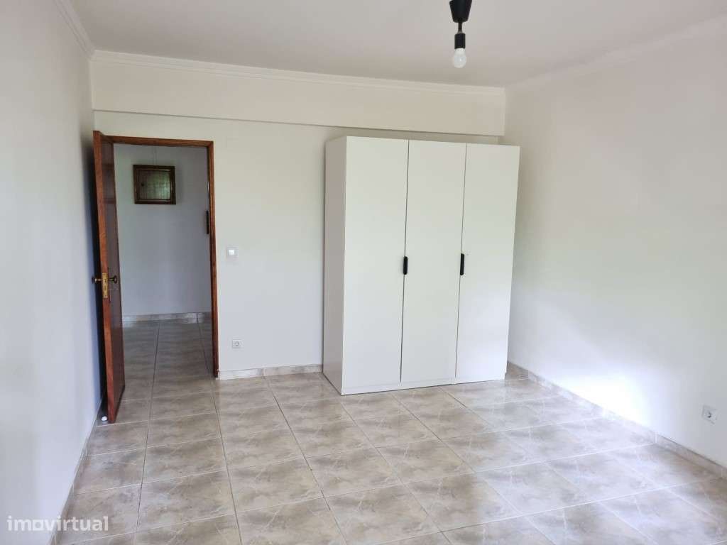 Apartamento T1+1 Venda Amadora-6