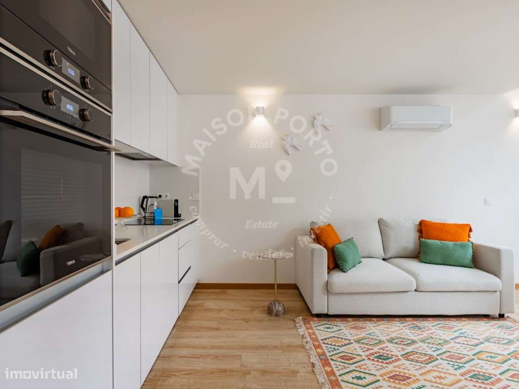 Apartamento T1 Duplex Totalmente Equipado e Mobilado no Bonfim, Porto-6