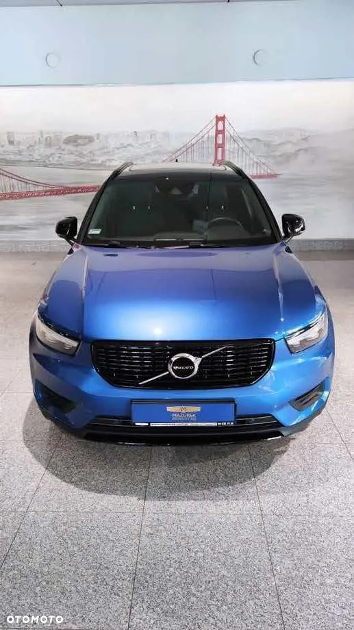 Volvo XC 40 T4 AWD R-Design - 32