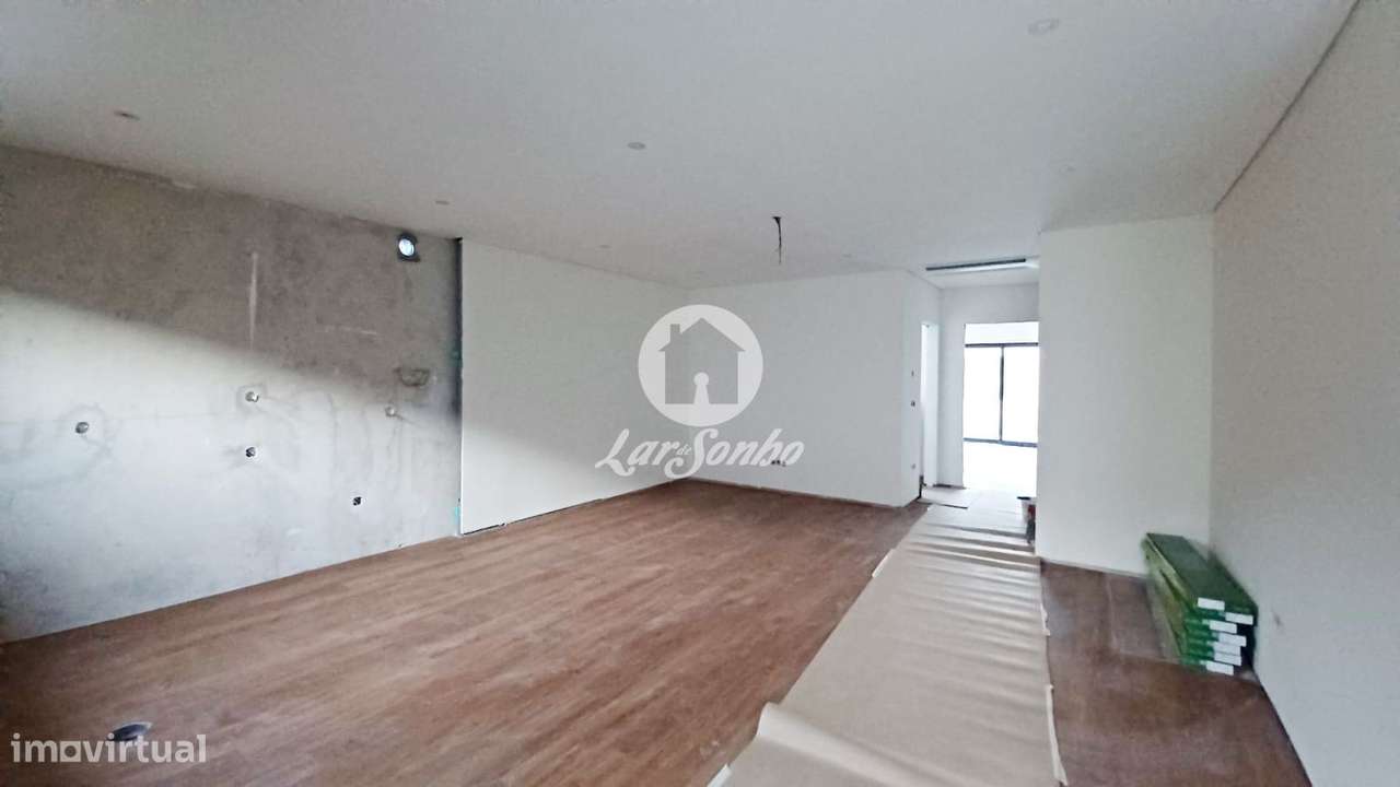 Moradia T3 NOVA com G.F. para 2 carros em Arvore, Vila do Conde - Grande imagem: 5/27