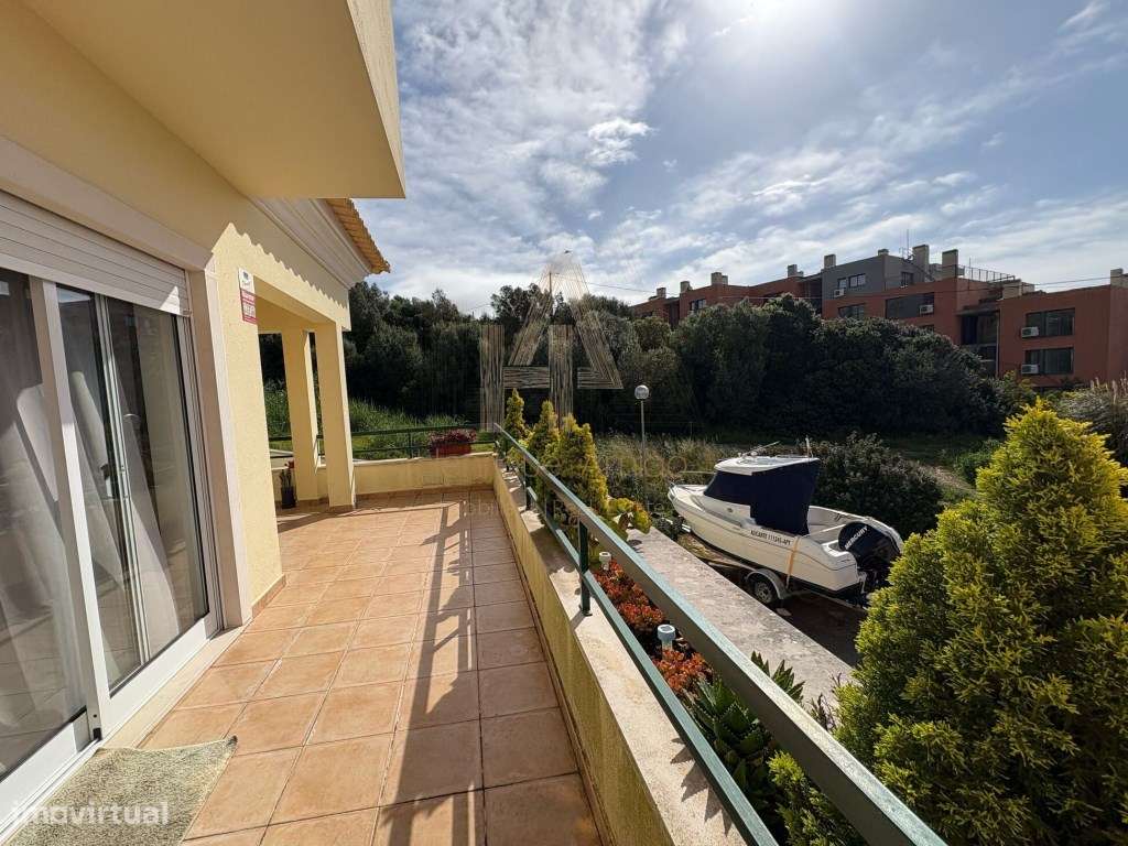 Moradia T4 Moderna com Terraço Panorâmico - Terraços do Castelo, Se... - Grande imagem: 3/26