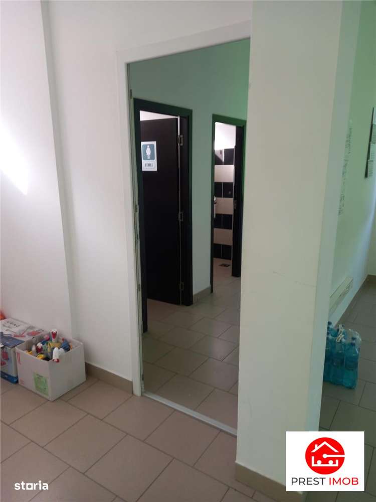 De inchiriat spatiu comercial - Imagine principală: 1/6