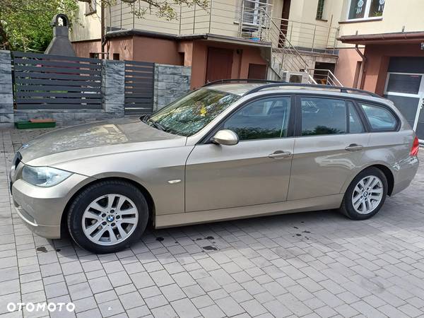 BMW Seria 3 318i Touring Edition Exclusive - 2