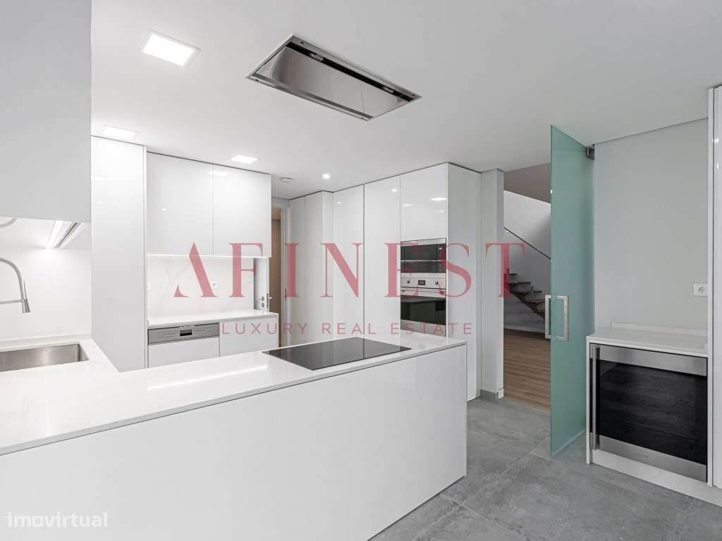 APARTAMENTO T3 EM CARCAVELOS - Grande imagem: 3/24