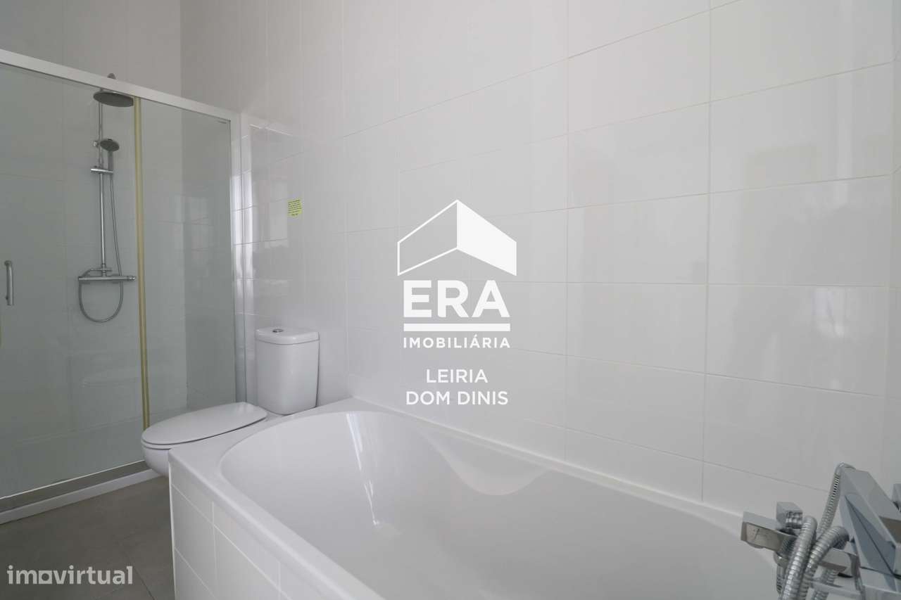 Moradia Isolada T5 em Ferreira do Zêzere-31