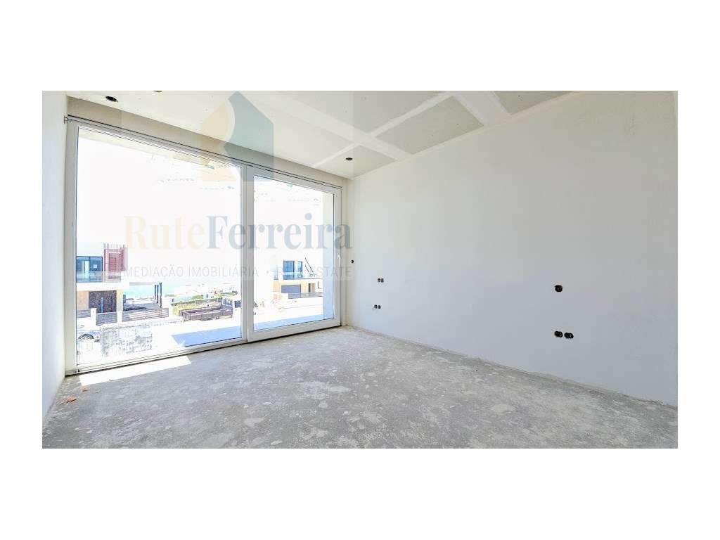 Moradia T4 Nova na Ericeira com Piscina!!!!-19