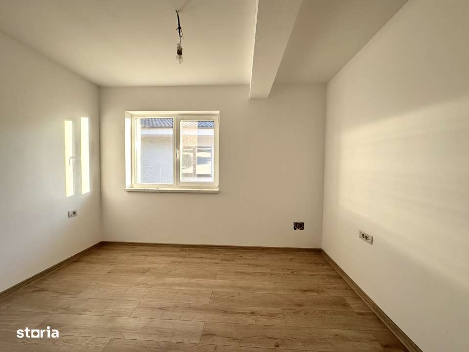 Duplex 5 camere, 127 mp utili, 355 mp teren - Sanandrei - Imagine principală: 5/12