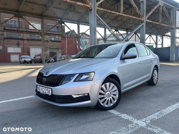 Skoda Octavia 1.6 TDI Ambition - 19