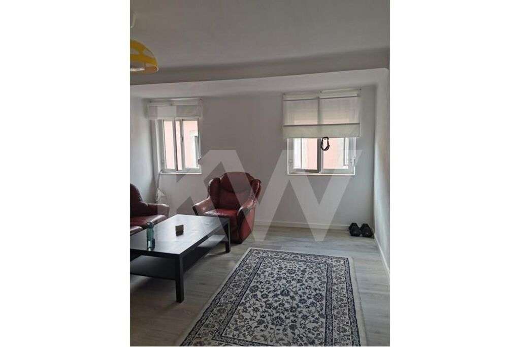 Prédio para venda em zona central de Lisboa - Grande imagem: 2/25