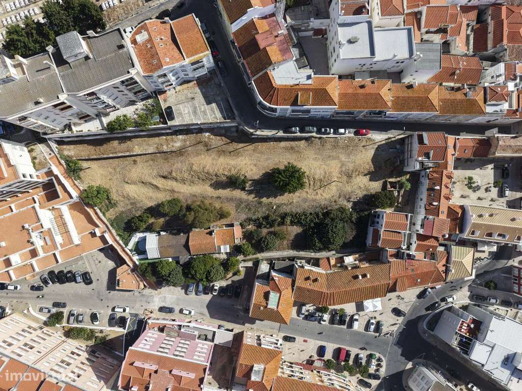 Terreno com Projeto de Empreendimento Exclusivo na Concha de Sesimbra - Grande imagem: 5/15