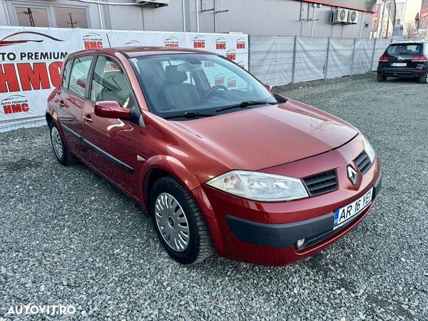 Renault Megane II Sedan 1.5 dCi Influence - 25