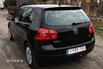 Volkswagen Golf V 1.9 TDI Comfortline - 20