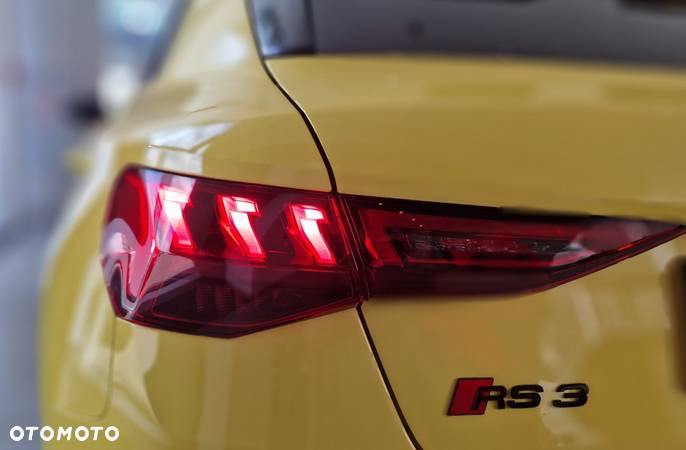 Audi RS3 TFSI Quattro S tronic - 12