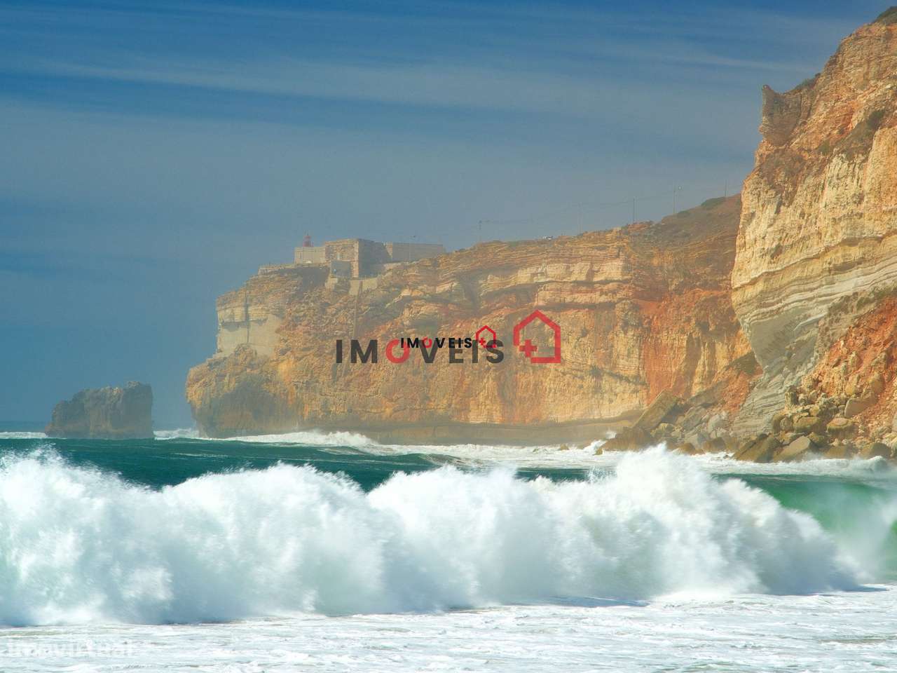 Apartamento T2 c/ Garagem - Nazaré-8