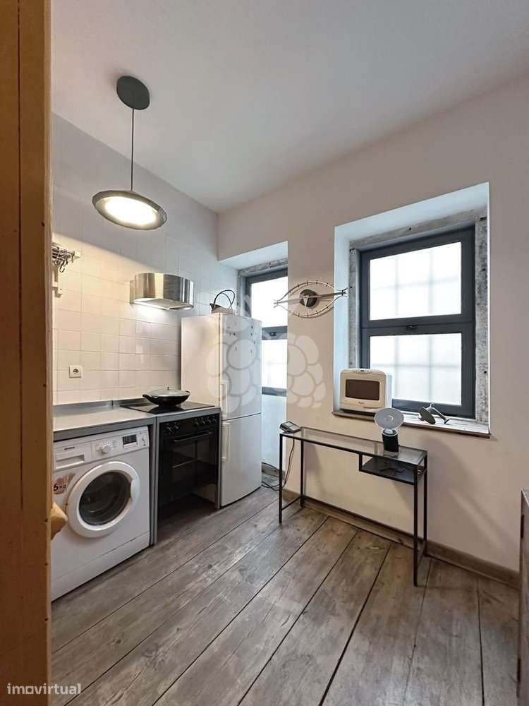 Prédio / Moradia com 2 andares, com projecto-24