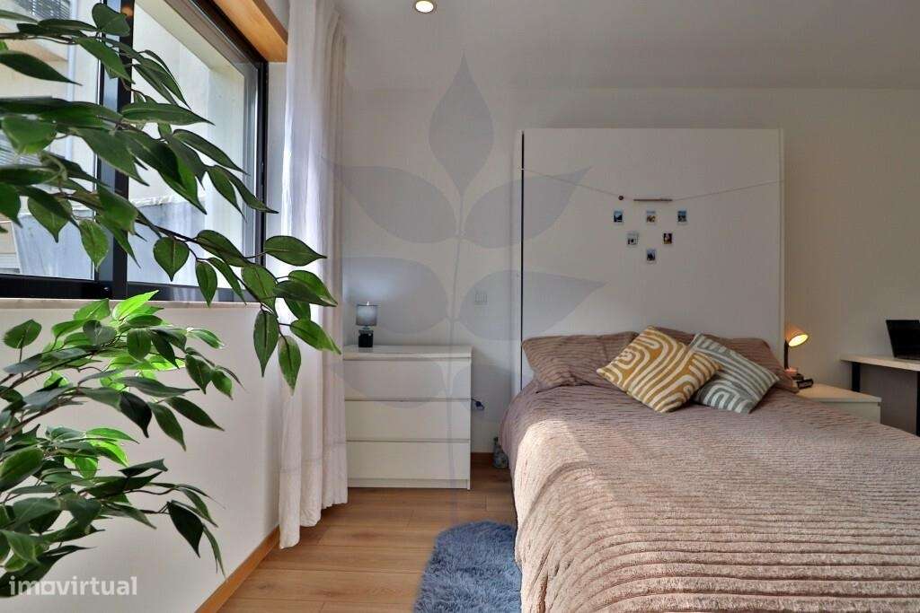 Apartamento T0 com terraço – mobilado e equipado | Braga-28