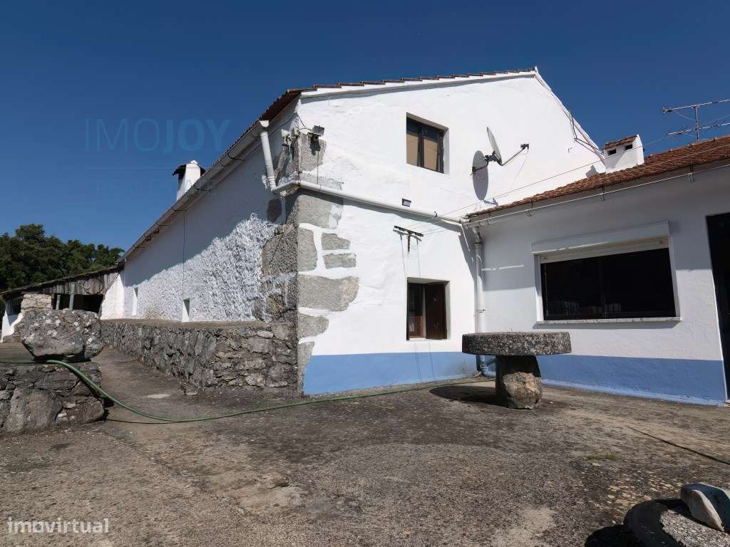 Quinta de 3 Hectares para Venda em Alcanede, Santarém - Grande imagem: 3/42