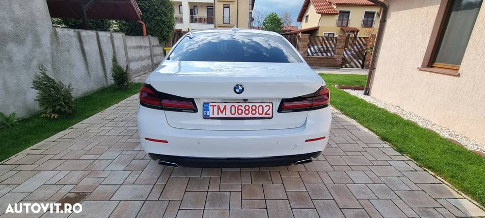 BMW Seria 5 520d xDrive MHEV - 6